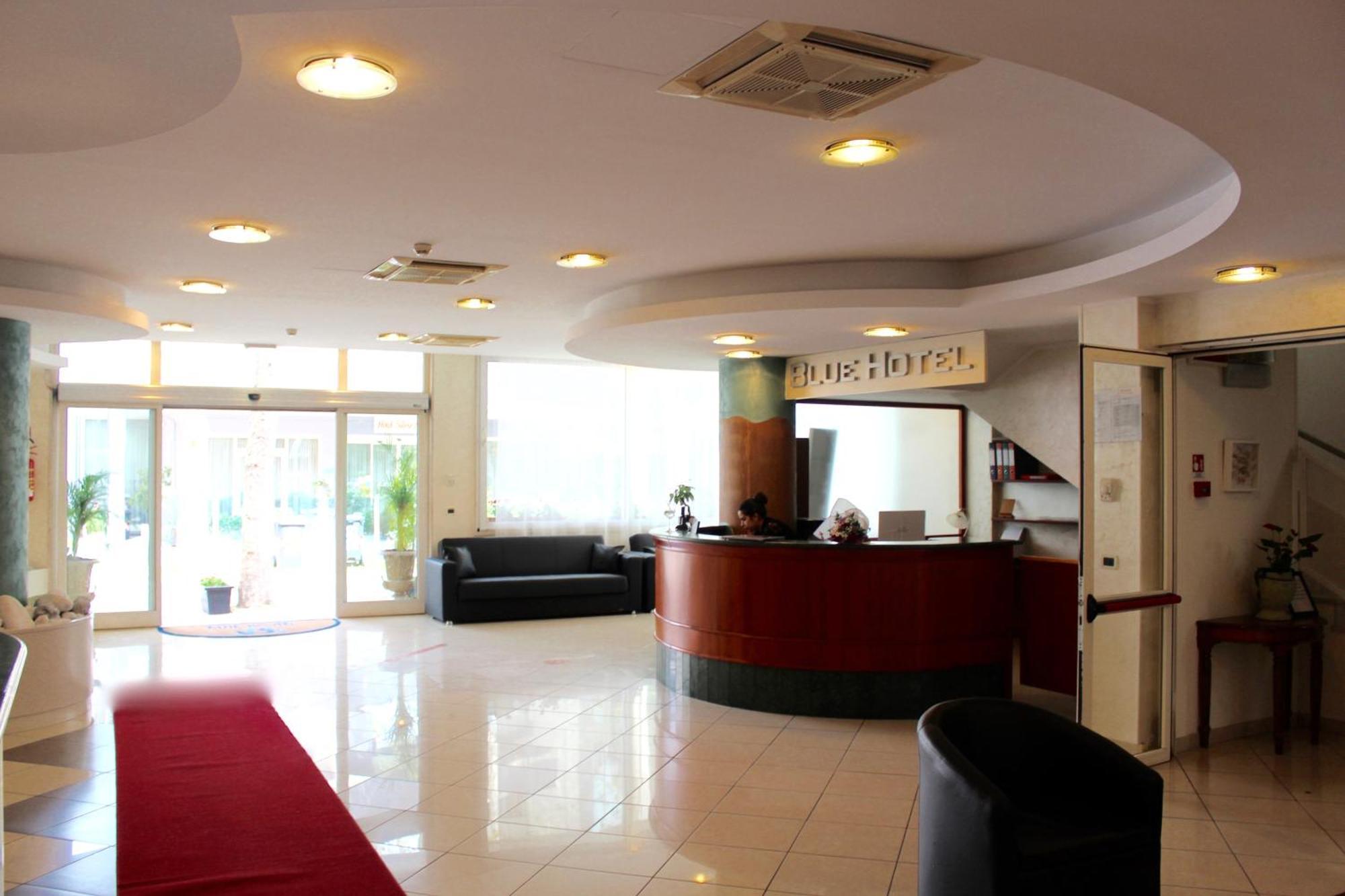 Blue Loft Hotel Cesenatico Esterno foto