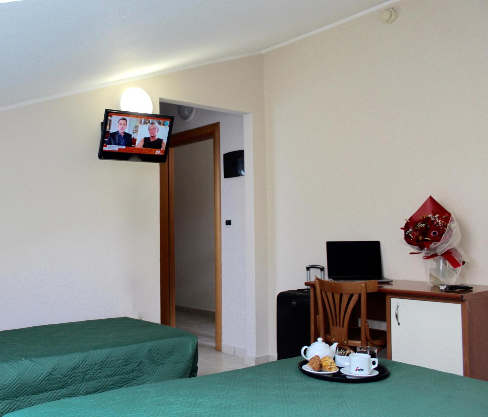 Blue Loft Hotel Cesenatico Esterno foto
