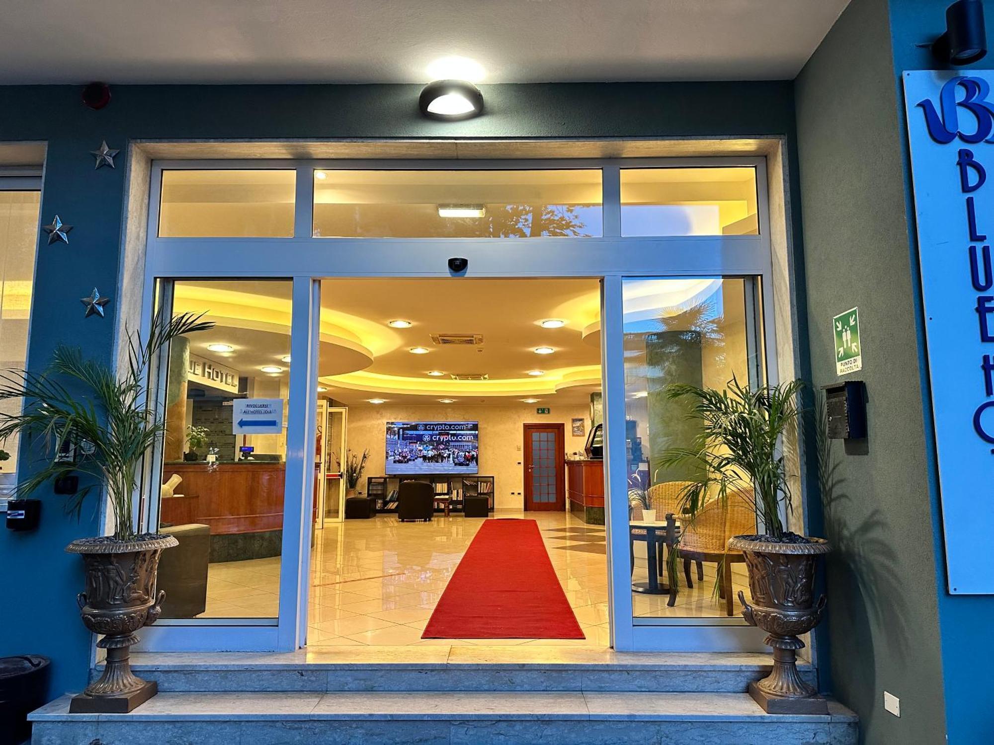 Blue Loft Hotel Cesenatico Esterno foto